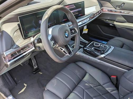 2025 BMW 760 i xDrive
