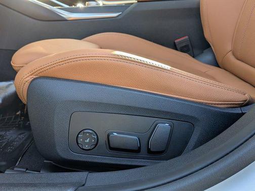 Mineral White Metallic 2026 BMW 330 xDrive