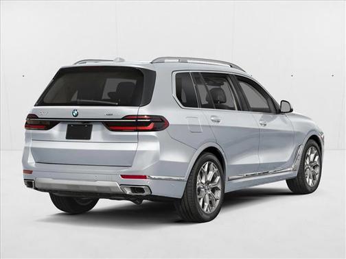 Brooklyn Grey Metallic 2027 BMW X7 M60i