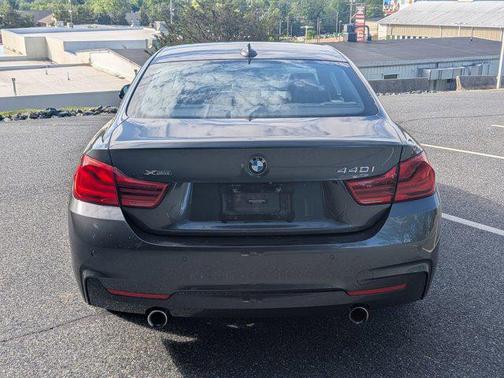 Mineral Gray Metallic 2018 BMW 440 i xDrive