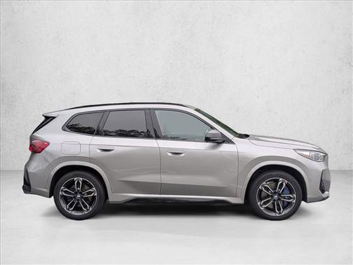 Black Sapphire Metallic 2025 BMW X1 M35i