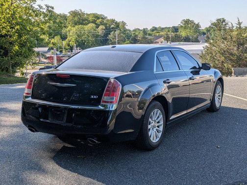 Gloss Black 2014 Chrysler 300 S