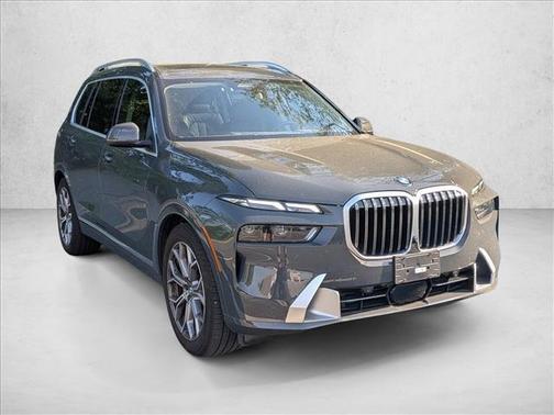 Dravit Grey Metallic 2024 BMW X7 xDrive40i