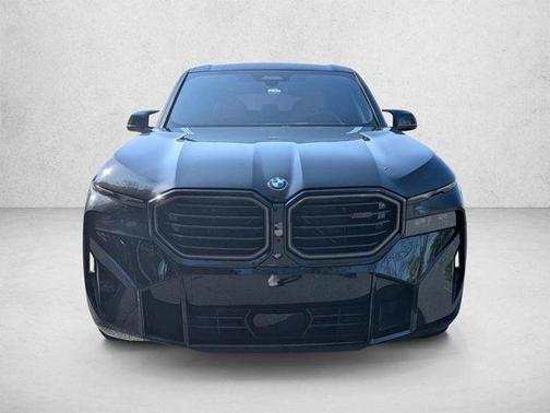 Black Sapphire Metallic 2026 BMW XM Label
