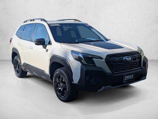 Crystal White Pearl 2024 Subaru Forester Wilderness