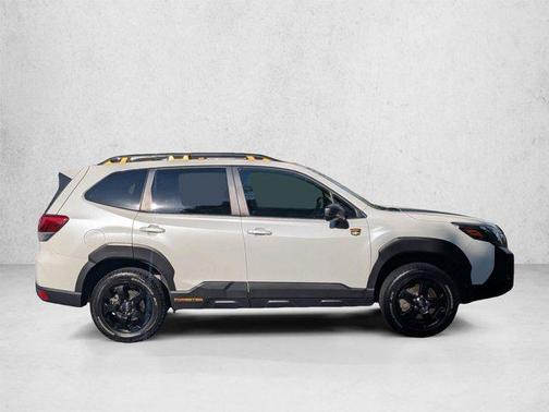 Crystal White Pearl 2024 Subaru Forester Wilderness