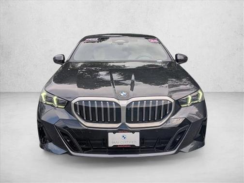 Dark Graphite Metallic 2026 BMW 530 530i