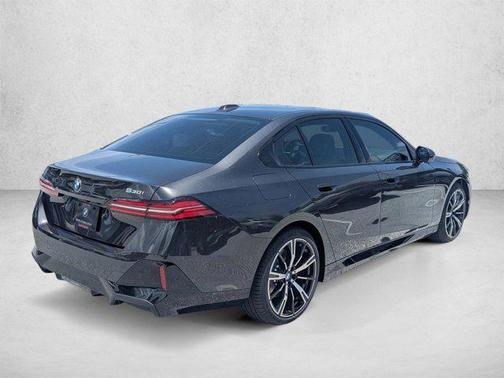 Dark Graphite Metallic 2026 BMW 530 530i