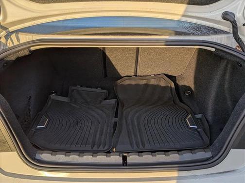 2025 BMW 230 i xDrive