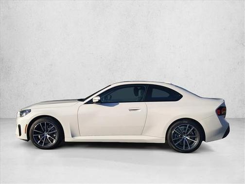 2025 BMW 230 i xDrive