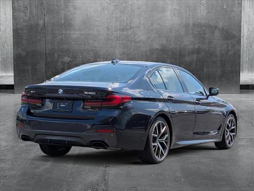 2022 BMW 540 i xDrive