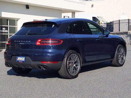 2018 Porsche Macan Base
