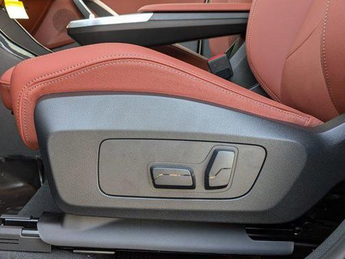 Space Silver Metallic 2026 BMW X1 xDrive28i