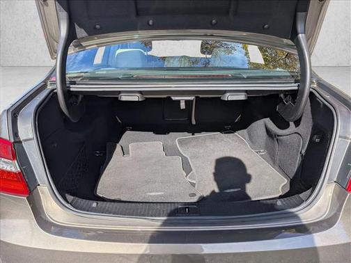 2012 Mercedes-Benz E-Class 4MATIC