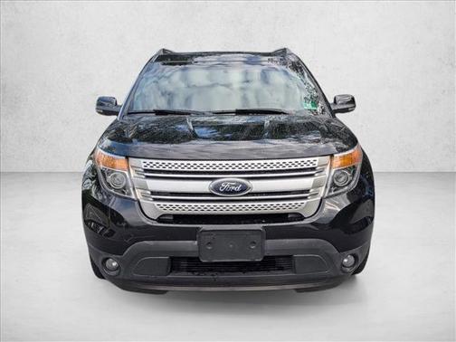 Tuxedo Black Metal 2013 Ford Explorer XLT