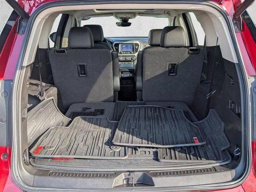 Red Quartz Tintcoat 2020 GMC Acadia Denali