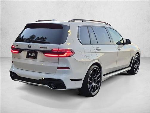Alpine White 2027 BMW X7 M60i