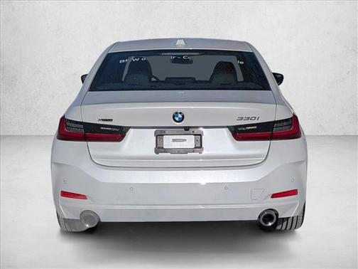 2025 BMW 330 i xDrive