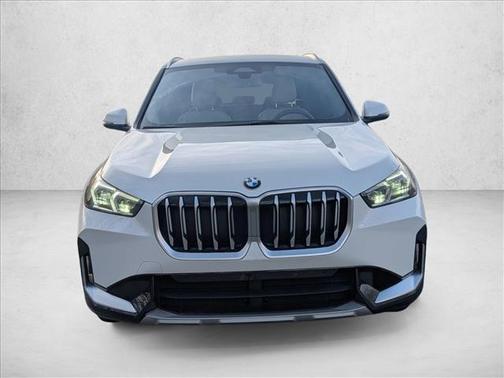 Alpine White 2025 BMW X1 xDrive28i