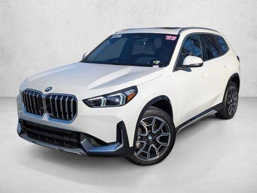 Alpine White 2025 BMW X1 xDrive28i