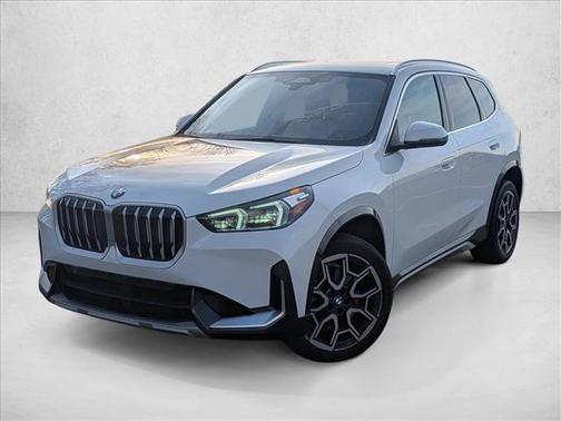 Alpine White 2025 BMW X1 xDrive28i