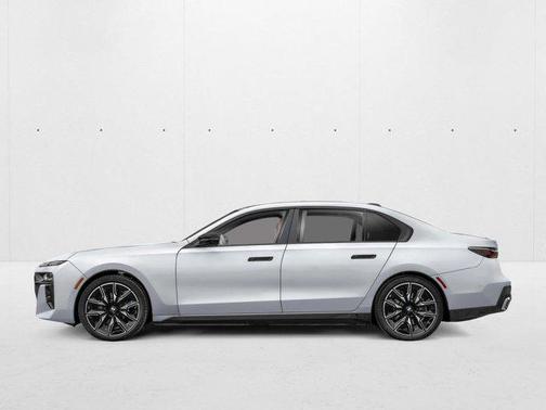 Mineral White Metallic 2026 BMW i7 M70