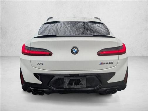 2024 BMW X4 M40i