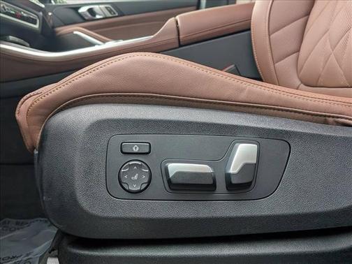 Carbon Black Metallic 2026 BMW X5 PHEV xDrive50e