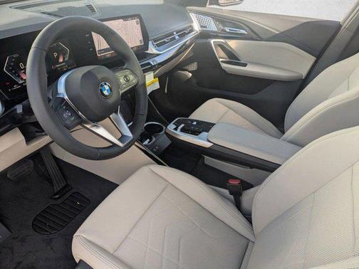 Black Sapphire Metallic 2025 BMW X1 xDrive28i