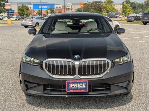 2026 BMW 530 i xDrive