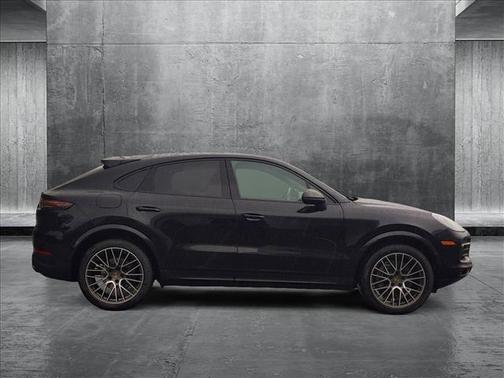 2021 Porsche Cayenne Coupe AWD