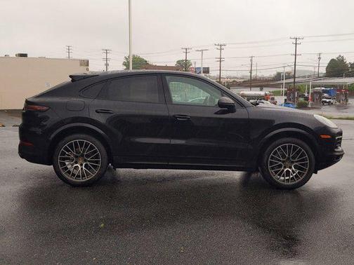 2021 Porsche Cayenne Coupe AWD