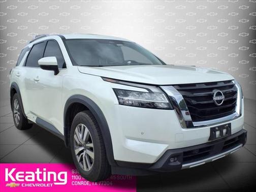 2023 Nissan Pathfinder SL FWD