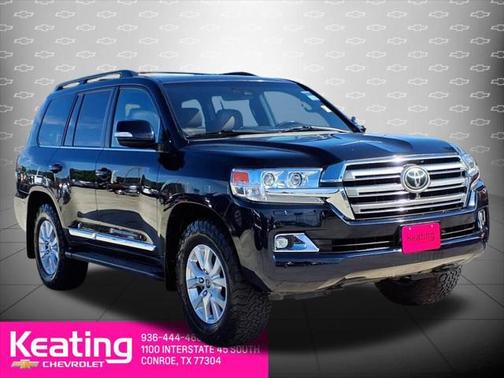 2017 Toyota Land Cruiser Base