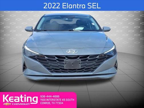 2022 Hyundai ELANTRA SEL
