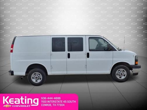 2017 GMC Savana 2500 Work Van