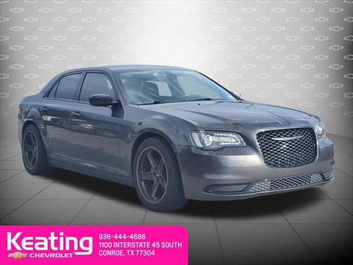 2021 Chrysler 300 Touring