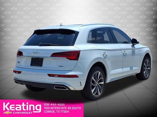 2022 Audi Q5 45 S line Premium Plus