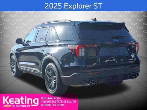 2025 Ford Explorer ST