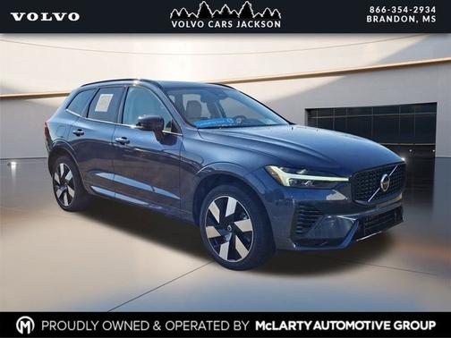 2025 Volvo XC60 Plug-In Hybrid T8 Plus