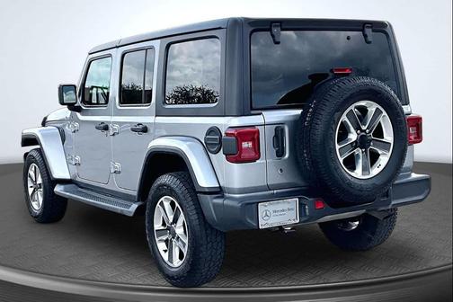 Billet Silver Metallic Clearcoat 2019 Jeep Wrangler Unlimited Sahara