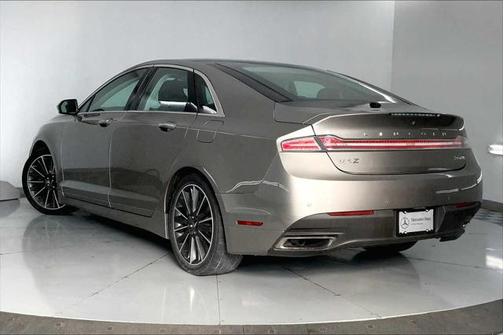 2016 Lincoln MKZ Base
