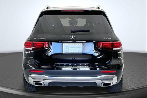 Night Black 2021 Mercedes-Benz GLB 250 4MATIC