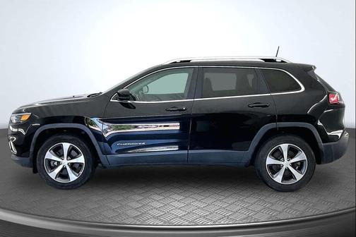 Diamond Black Crystal Pearlcoat 2019 Jeep Cherokee Limited