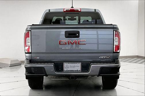 2022 GMC Canyon AT4