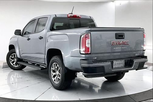 2022 GMC Canyon AT4