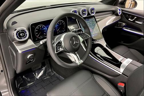 2026 Mercedes-Benz GLC 300 4MATIC