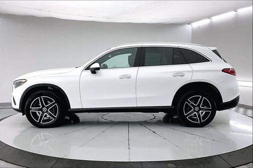 2026 Mercedes-Benz GLC 300 4MATIC