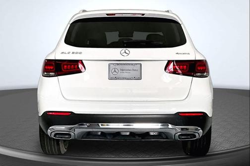 Polar White 2022 Mercedes-Benz GLC 300 4MATIC