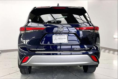 2020 Toyota Highlander Platinum